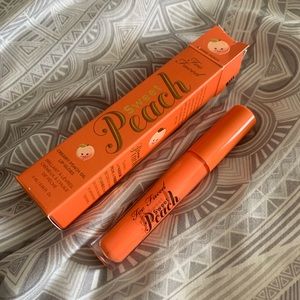 Too Faced Makeup - too faced creamy sweet peach oil lip gloss Too Faced Makeup - too faced creamy sweet peach oil lip gloss